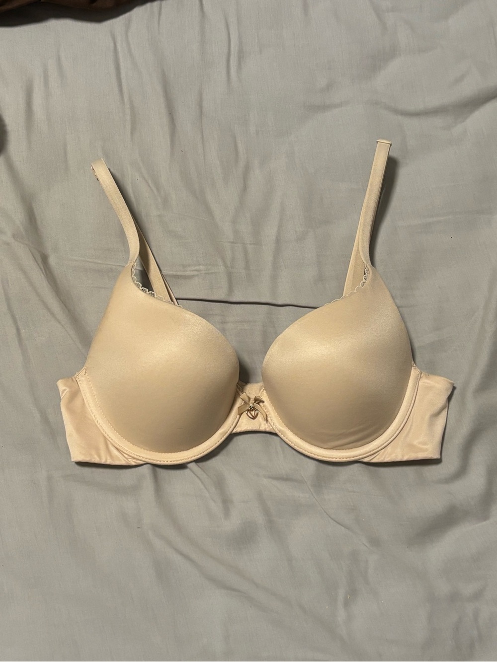 Victoria's Secret Body by Victoria Smooth Push Up Bra